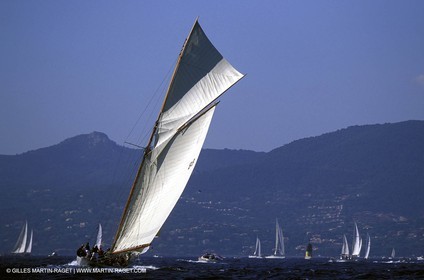 Sailing, Classic yachts, Voiles de Saint-Tropez 2003