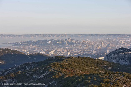 04 04 2009 - Marseille (FRA, 13) - Les Calanques - Marseille as seen from the top of the Baou Rond (Sormiou heights)