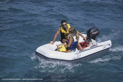 Bateaux à moteur, powerboating, Semi-rigides, ribs