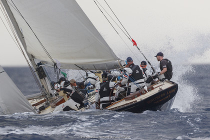 19 06 2024, Porquerolles Island (FRA), Championnat du monde des 12 m JI 2024, Race Day 1