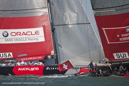 08 02 2009 - Auckland (NZL) -  Louis Vuitton Pacific Series -  Racing Day 9 - Round Robin 2 - BMW ORACLE Racing Vs Alinghi