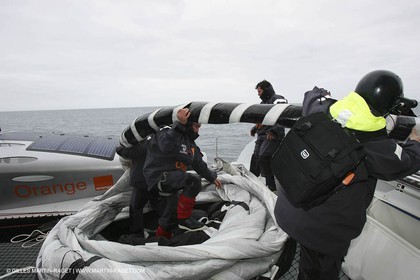 Orange II - Jules Verne Trophy 2005 - Traning Lorient