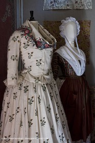 30 06 2011 - Toulon (FRA,83) - Villa Rosemaine - Indiennes sublimes exhibition