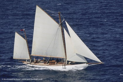 Sailing, Classic yachts (for yacht names check keywords)
