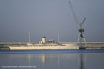 Classic Yachts, Classic Motor yachts, Delphine
