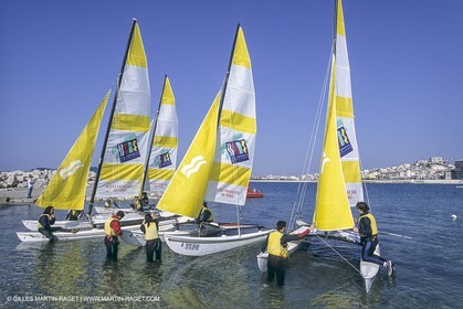 Sailing, Dinghies, Sailing Schools