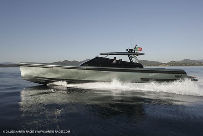 16 07 2007 - Portisco (Italie, Sardaigne) - Wally Power 47 millesime 2007