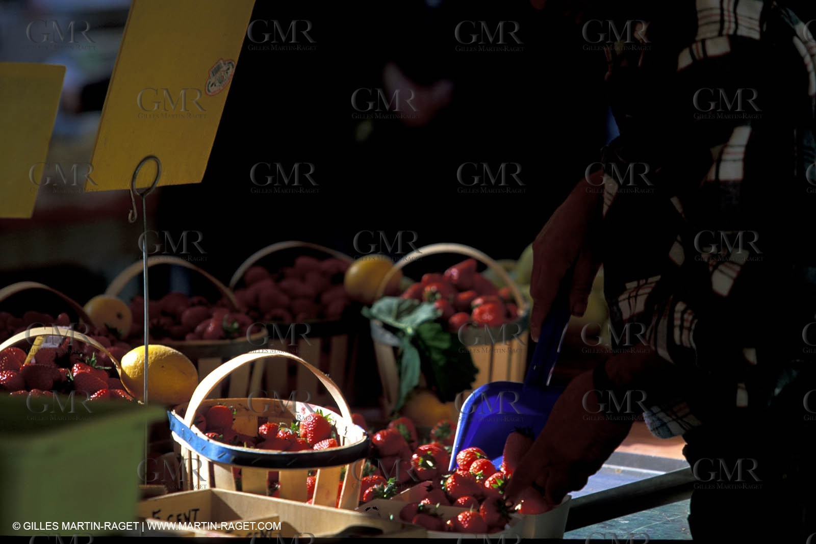 Toulon - saturday market