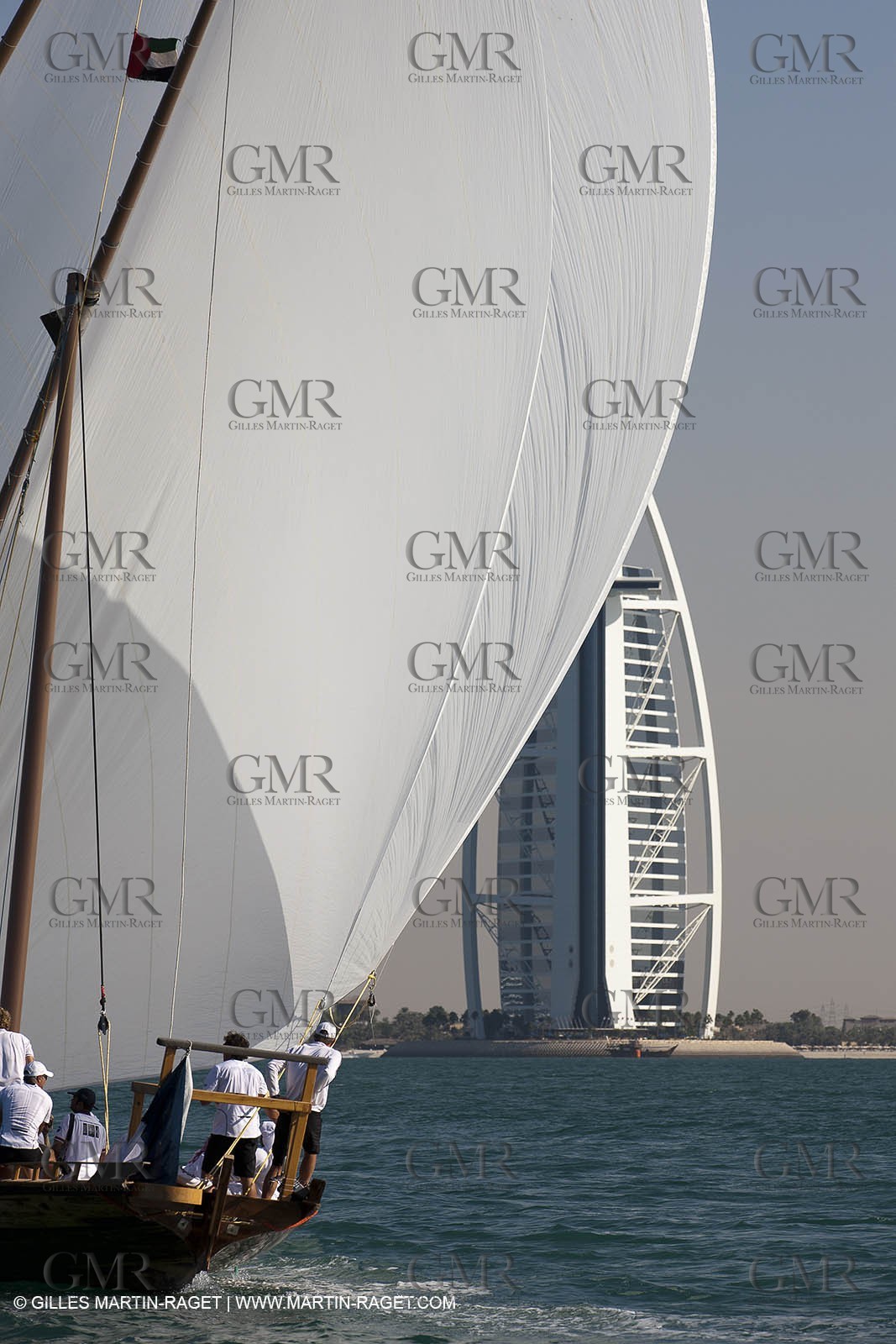 20 11 2010 - Dubai (UAE) - Dubai Louis Vuitton Trophy - Traditionnal dhow races for competing teams