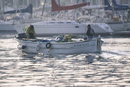 Monde maritime, Pêche, pêcheurs, bateaux de pêche, Marine world, fishing, fishermen, fishing boats