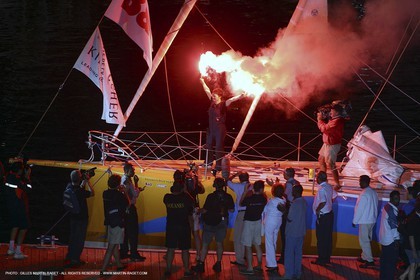 - Mac Arthur Ellen - Arrivée en Gaudeloupe - Winner -  Classe Imoca - Route du Rhum 2002