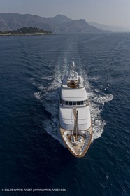 28 07 2007 - St Jean Cap Ferrat - SuperYachts - Motor Yachts - Hampshire