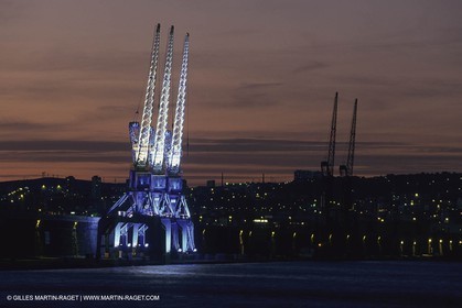 Marine world, Harbor operations