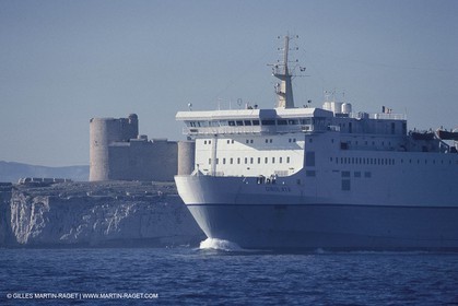 Monde maritime, marine world, Ships at sea, navires en mer