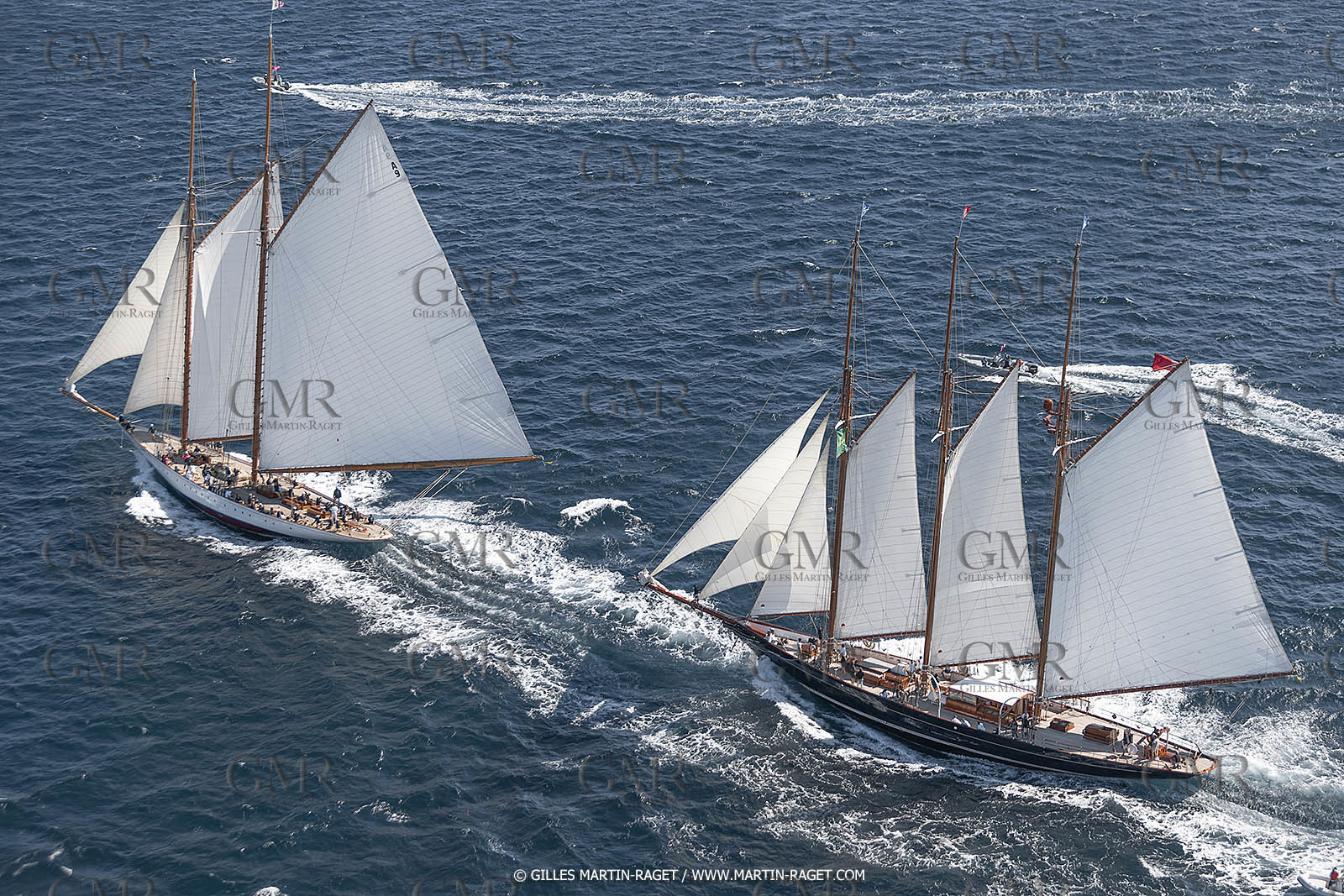 28 09 2022? Saint-Tropez,(FRA,83), Les Voiles de Saint-Tropez 2022 Régate N° 2 poup les modernes, navigation libre pour les grandes goélettes