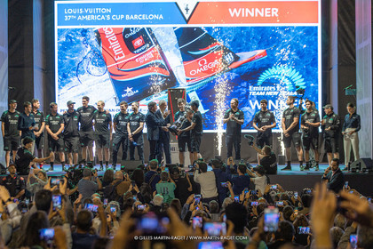 19 10 2024, Barcelona (ESP), Louis Vuitton 37th America's Cup, Final Match, Race Day 6 , Prizegiving