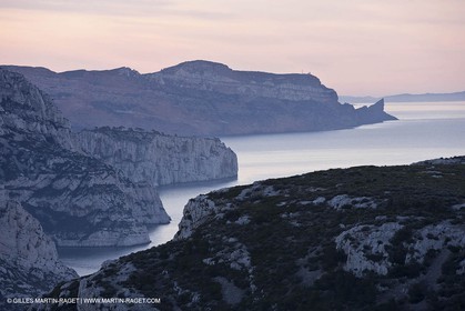 04 04 2009 - Marseille (FRA, 13) - Les Calanques as seen from the Baou Rond summit (Sormiou heights)