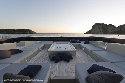 08 02 2008 - La Ciotat (FRA, 13)- Motor Yacht catamaran Bradley (Vaton design, H2X built)