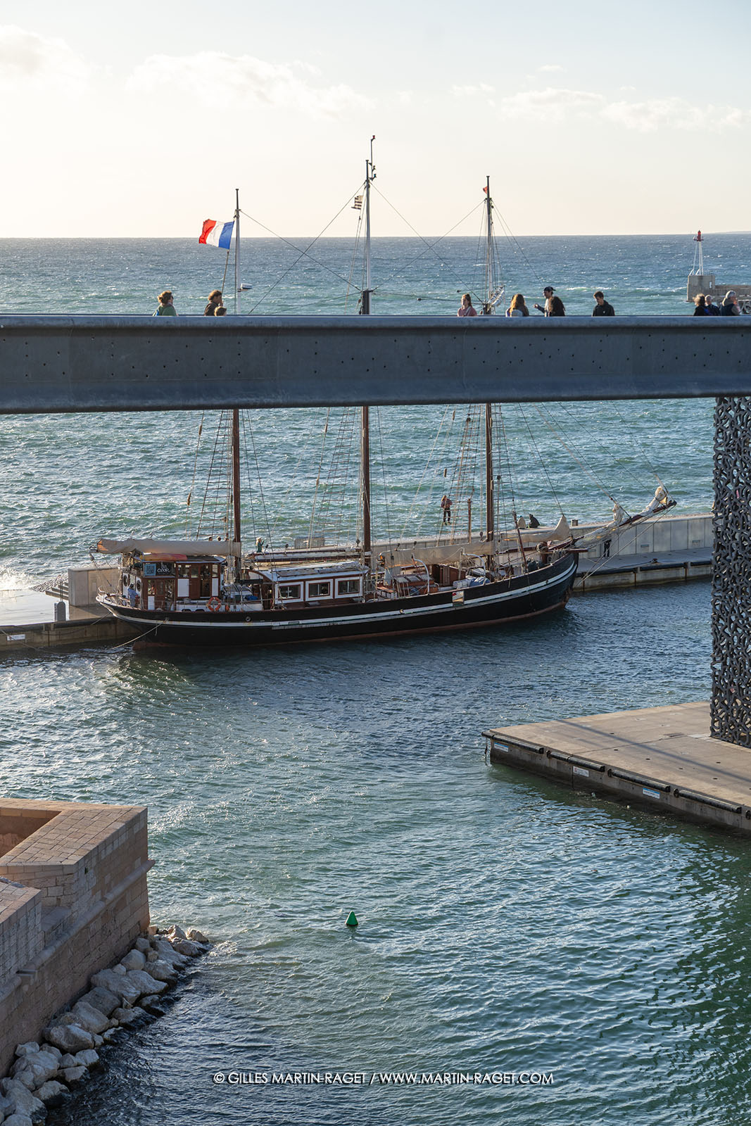 23 10 2025, Marseille (FRA), MED25 - Armada pour la Paix - Le Bel Espoir ammaré au Mucem