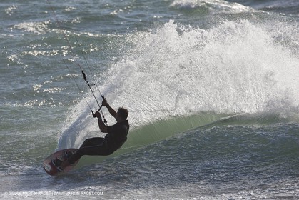 22 07 2011 - Cascais (POR) - 34th America's Cup - AC World Series - Cascais 2011 - Gincho, kite and windsurf spot near Cascais