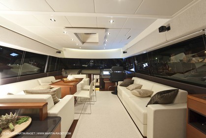 12 09 2009 - Cannes (FRA,06) - Chantier Jeanneau - Prestige 60