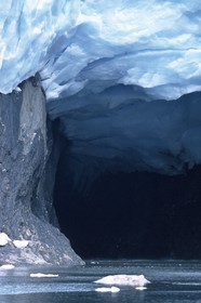 GMR_000210