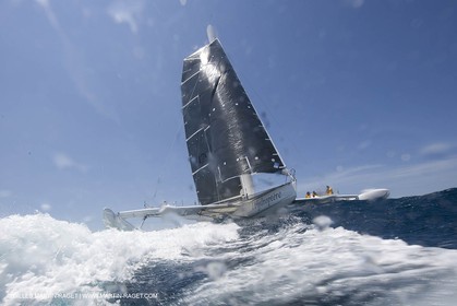 14 06 2008 - Toulon-Hyères (FRA,83) - 50 knots record attempt trials by l'Hydroptère