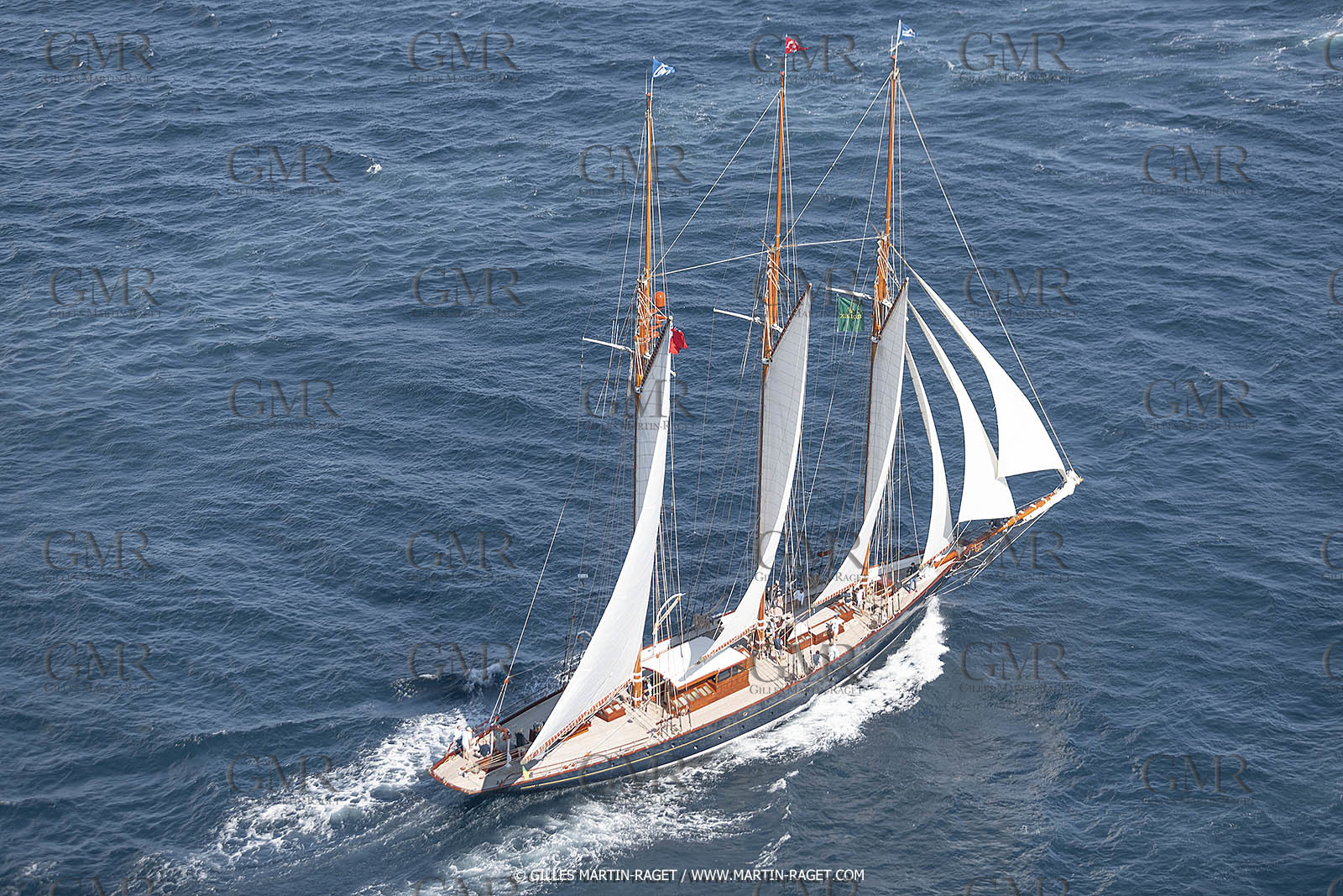 28 09 2022? Saint-Tropez,(FRA,83), Les Voiles de Saint-Tropez 2022 Régate N° 2 poup les modernes, navigation libre pour les grandes goélettes