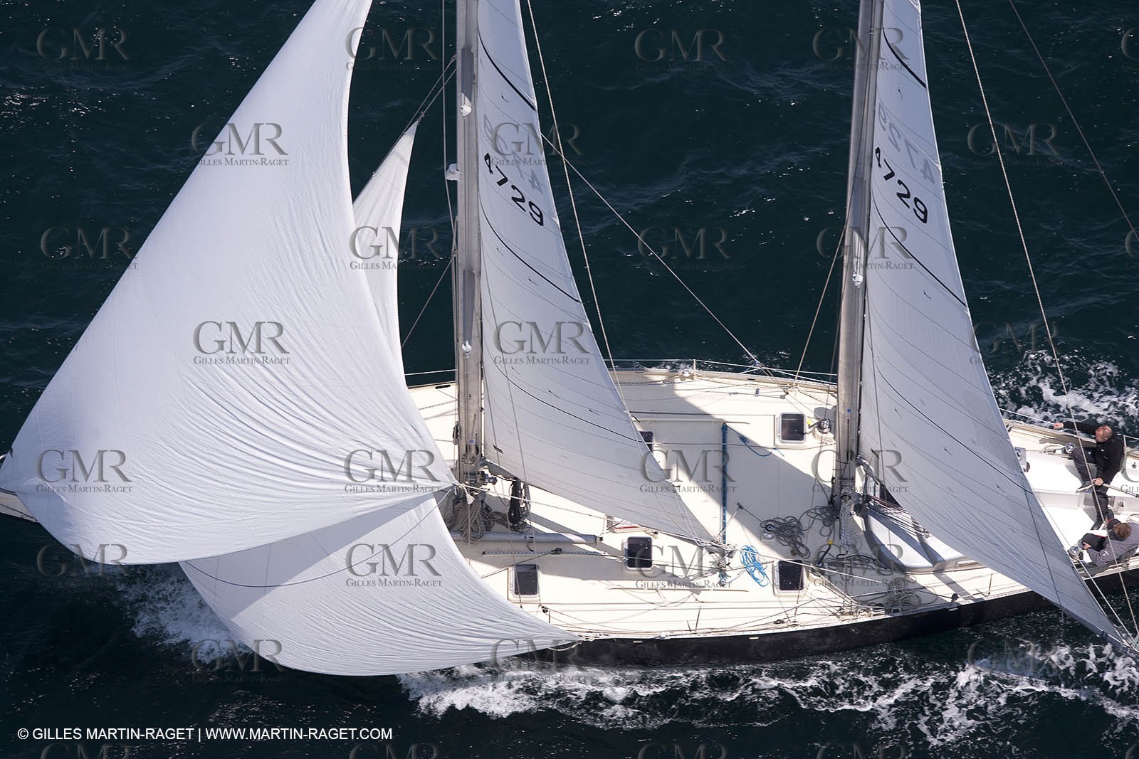 19 05 2010- Lorent- (FRA,56)  -  Pen Duick III