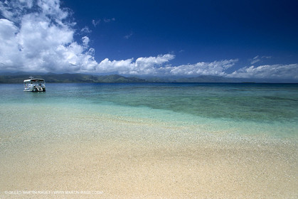Destinations - South Pacific Ocean - New Caledonia - Pines Island