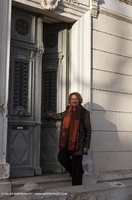 December 2009 - Boutis