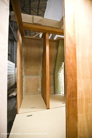 22 01 2008 - La Ciotat (FRA, 13) - Construction du catamaran de croisière Nahema au chantier H2X - Stratification des cloisons des modules