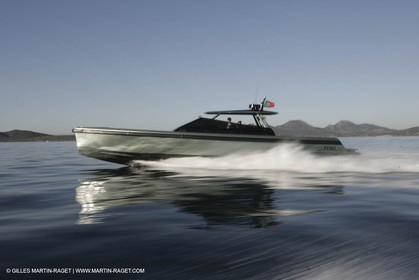 16 07 2007 - Portisco (Italie, Sardaigne) - Wally Power 47 millesime 2007