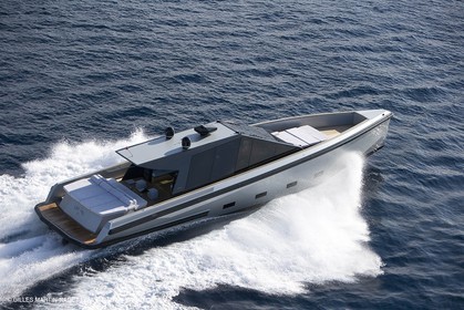 29 09 2007 - St Jean Cap Ferrat - Wally Yachts - Wally Power 70 - Lau Lau