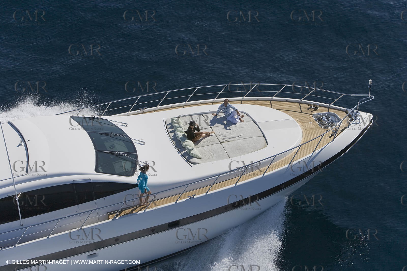 06 09 2007 - Saint Tropez (FRA, 83) - Superyachts - Motoryachts - Mangusta 92 Triple Fun in Saint Tropez - Mooring at Club 55 at Pampelonne Beach