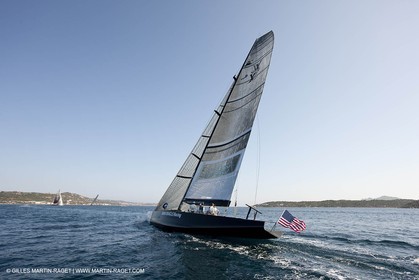 18 05 2010 - La Maddalena (ITA, Sardinia) Louis Vuitton Trophy - BMW ORACLE Racing - Training