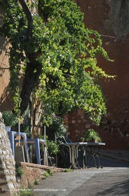 Roussillon (Fra,84)