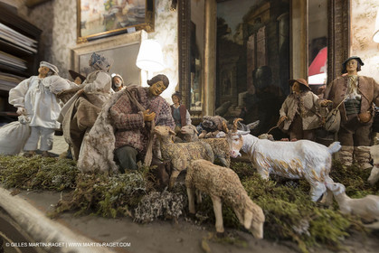27 01 2018; L'isle sur Sorgue (FRA; 84); Les antiquaires; Crèche et santons de Jean-Jacques Bourgeois