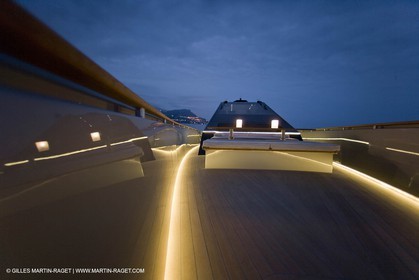 29 09 2007 - St Jean Cap Ferrat - Wally Yachts - Wally Power 70 - Lau Lau