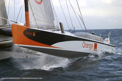 Orange II - 2004 Jules Verne Trophy - Ouessant - 2nd starting line crossing