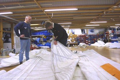 Orange 1 - Jules Verne Trophy 2001