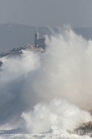 14 03 13 - Marseille (FRA) - Tempête de Mistral