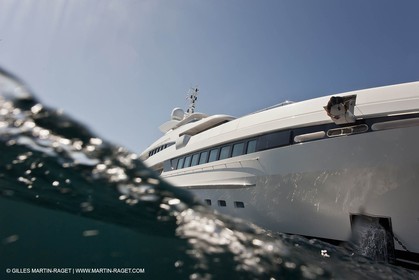 18 08 2011 - La Maddalena (ITA, Sardinia) - Motor yacht Inception