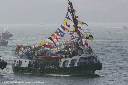 2005 Galicia Grand Prix - Day 2  - Sea Parade