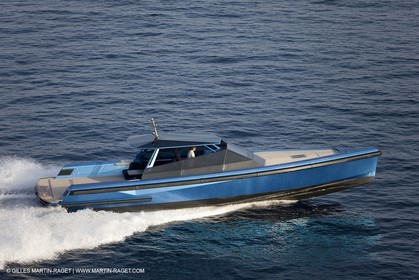 14 10 2008 - Cannes (FRA, 06) - SUper yachts - motoryachts - Wally yachts - Wallypower 48