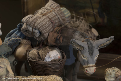 27 01 2018; L'isle sur Sorgue (FRA; 84); Les antiquaires; Crèche et santons de Jean-Jacques Bourgeois