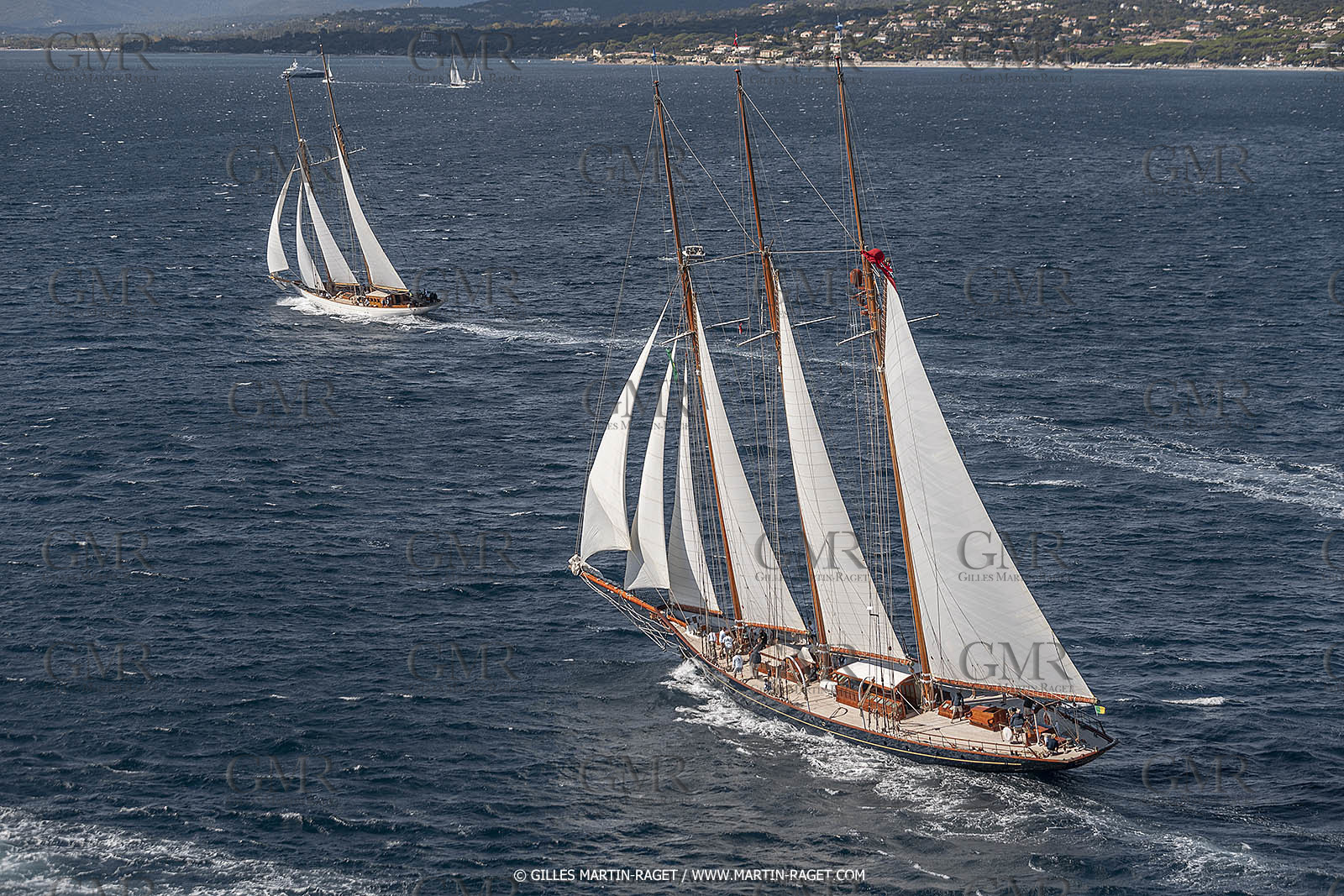28 09 2022? Saint-Tropez,(FRA,83), Les Voiles de Saint-Tropez 2022 Régate N° 2 poup les modernes, navigation libre pour les grandes goélettes