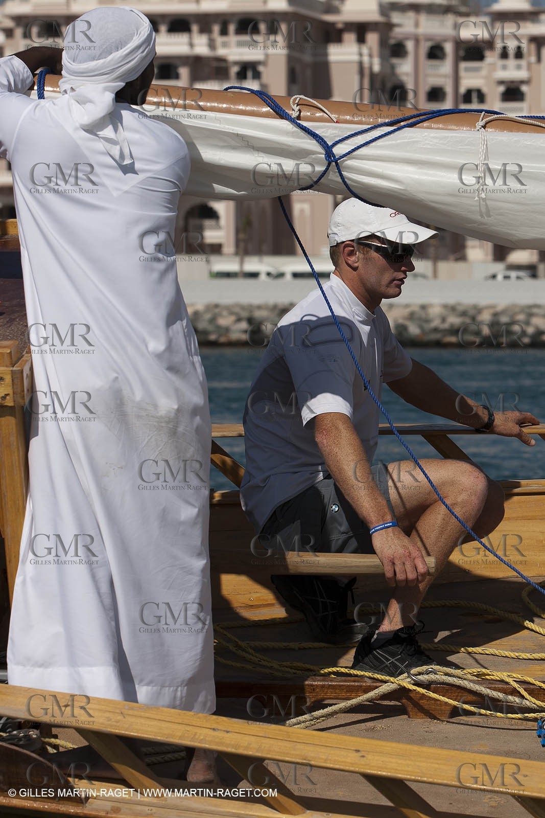20 11 2010 - Dubai (UAE) - Dubai Louis Vuitton Trophy - Traditionnal dhow races for competing teams