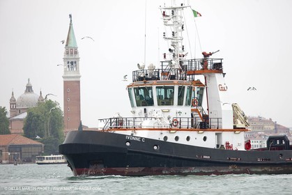 15 05 2009 - Venezia (ITA) -  BMW ORACLE Racing - Ishares Cup - Day 1