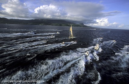 Route du Rhum 1990 - Florence Arthaud, victorieuse à Pointe à Pitre